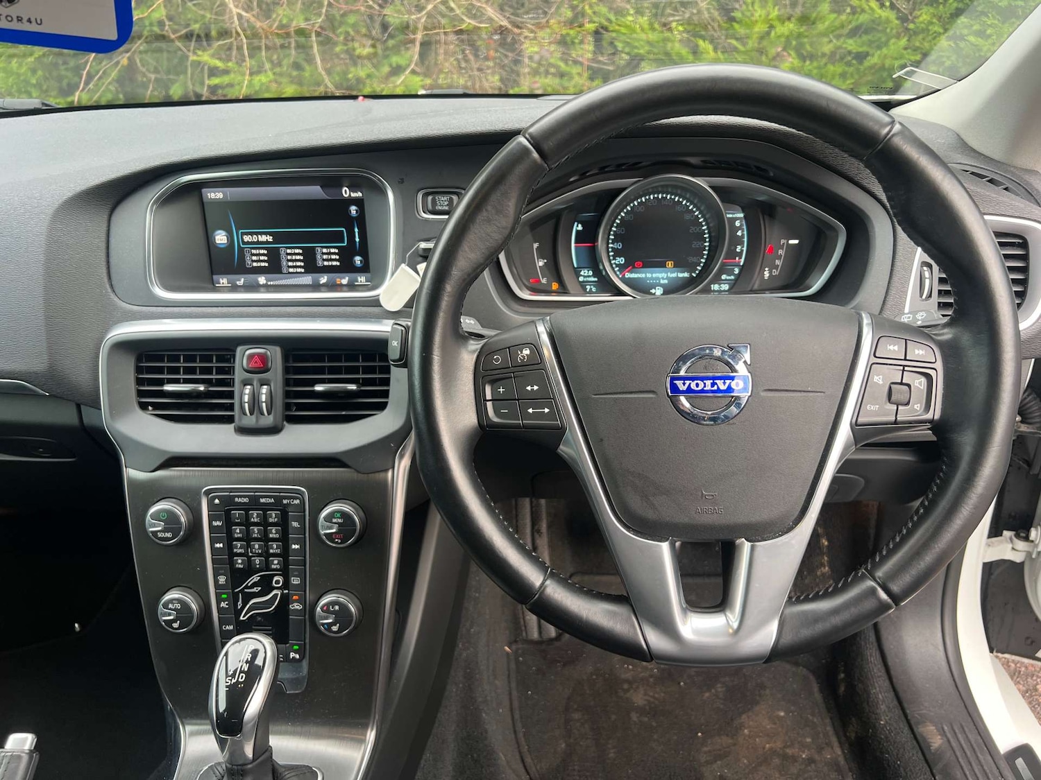 Used Volvo V40 2014 for sale - 77446355: Photo 24