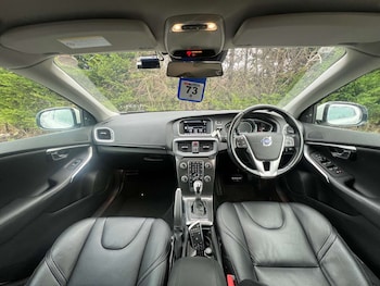 Used Volvo V40 2014 for sale - 77446355: Photo