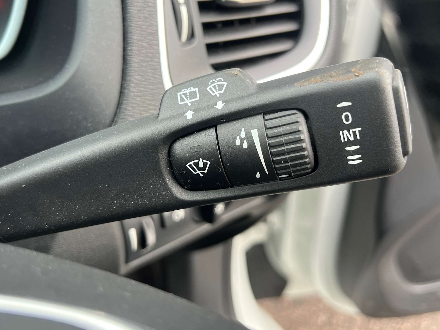 Used Volvo V40 2014 for sale - 77446355: Photo 30