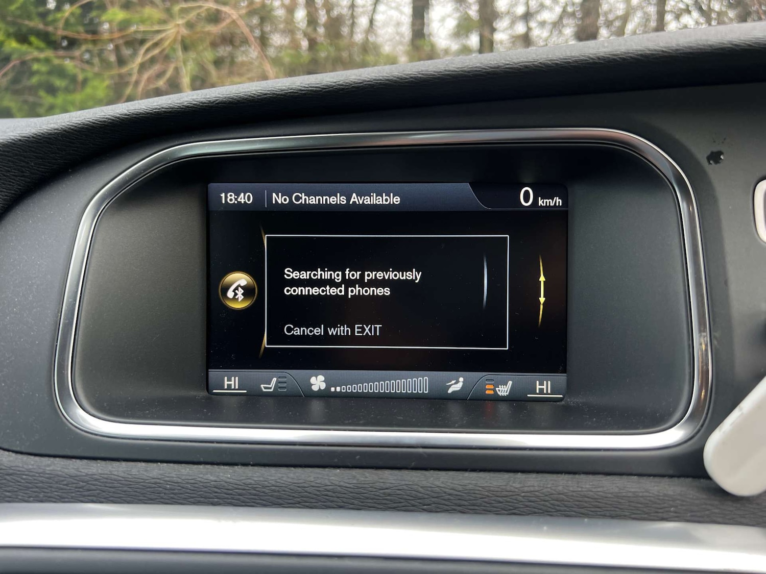 Used Volvo V40 2014 for sale - 77446355: Photo 46