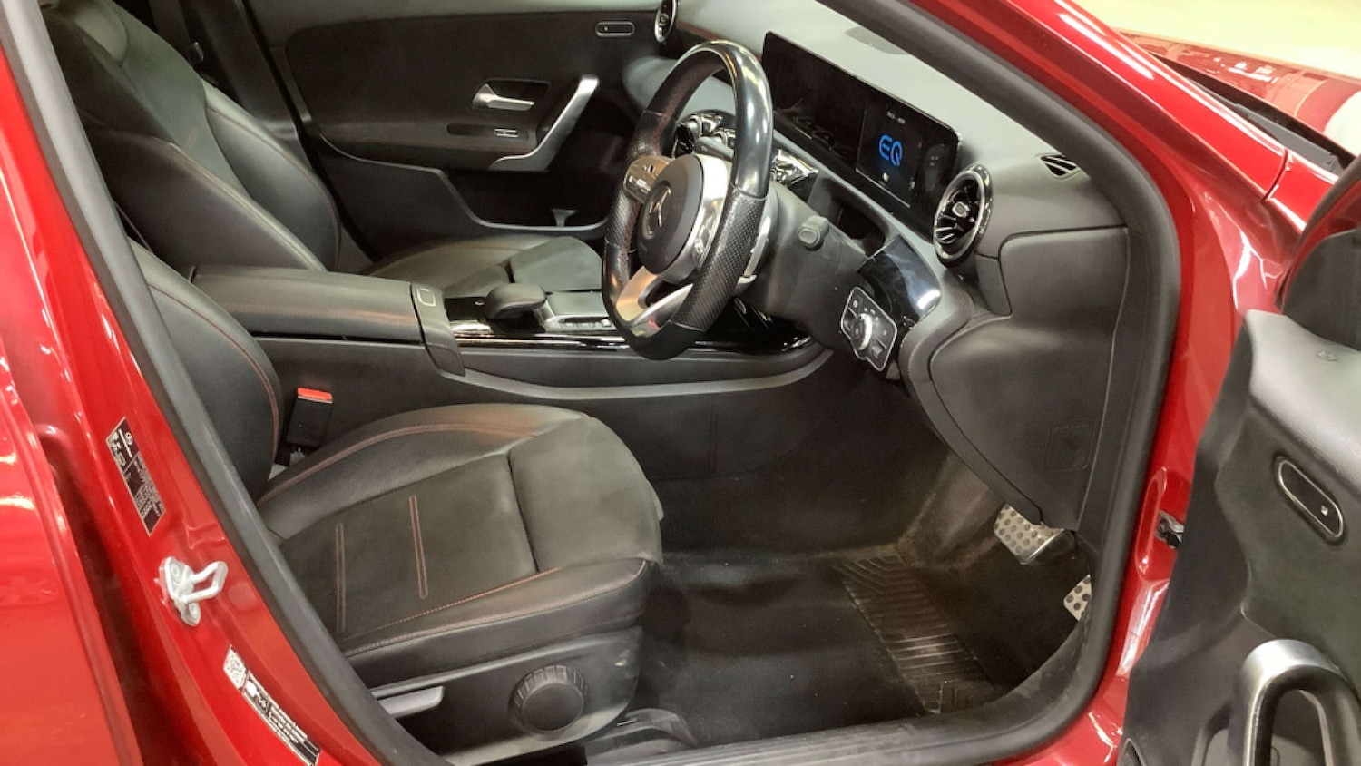 Used Mercedes-Benz A-Class 2021 for sale - 76776942: Photo 2