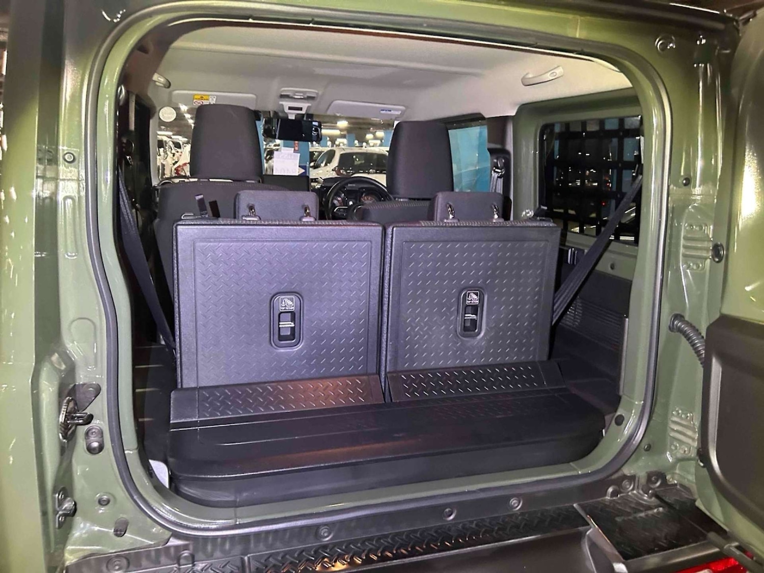 Used Suzuki Jimny 2020 for sale - 76959835: Photo 12