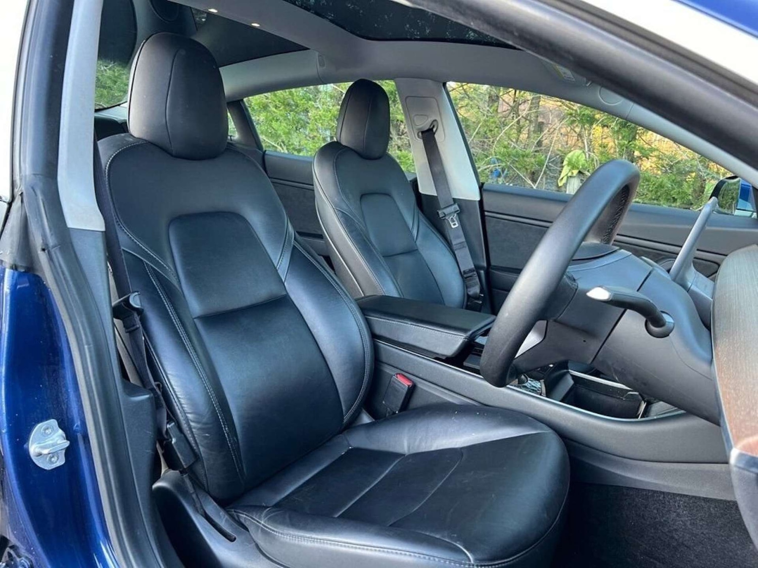 Used Tesla Model 3 2020 for sale - 76776966: Photo 2