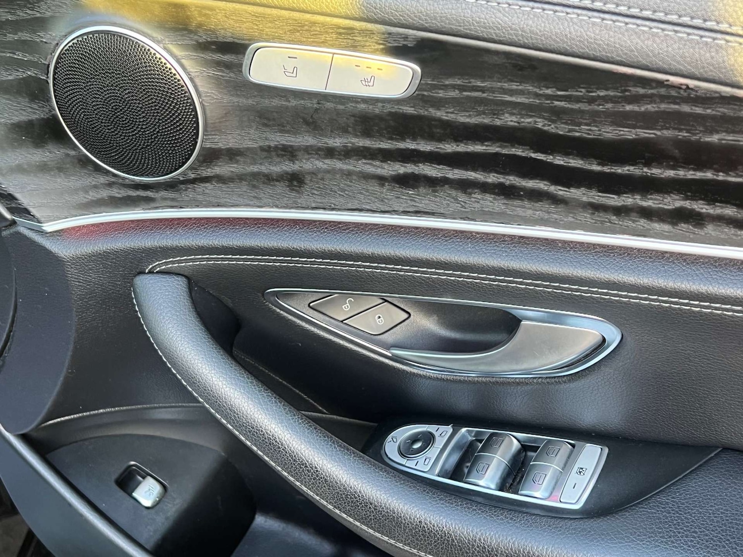 Used Mercedes-Benz E Class 2017 for sale - 77096050: Photo 16