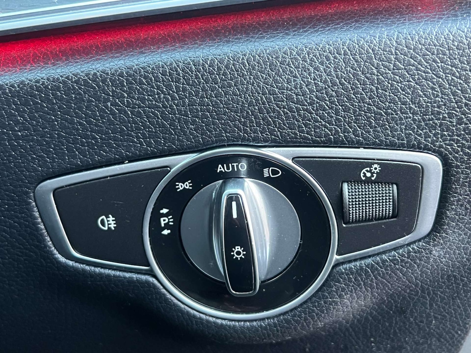 Used Mercedes-Benz E Class 2017 for sale - 77096050: Photo 23