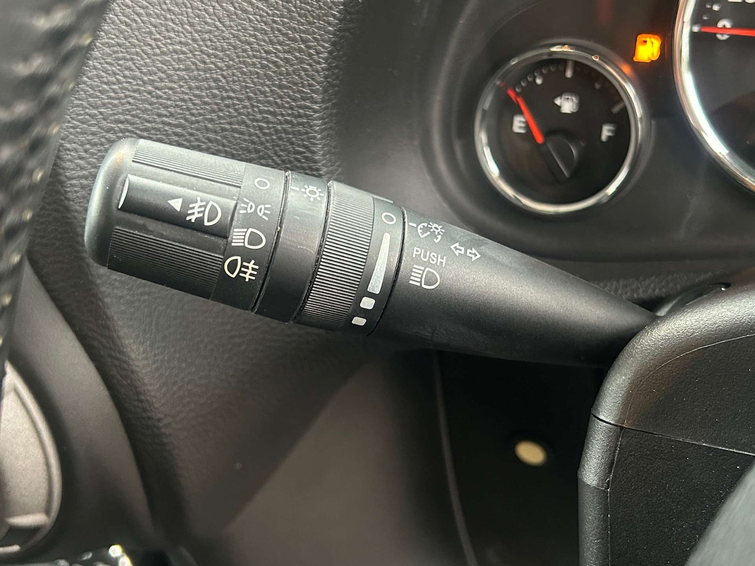 Used Jeep Wrangler 2015 for sale - 77168104: Photo 28