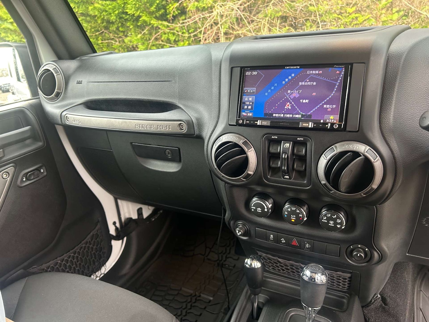 Used Jeep Wrangler 2015 for sale - 77168104: Photo 32