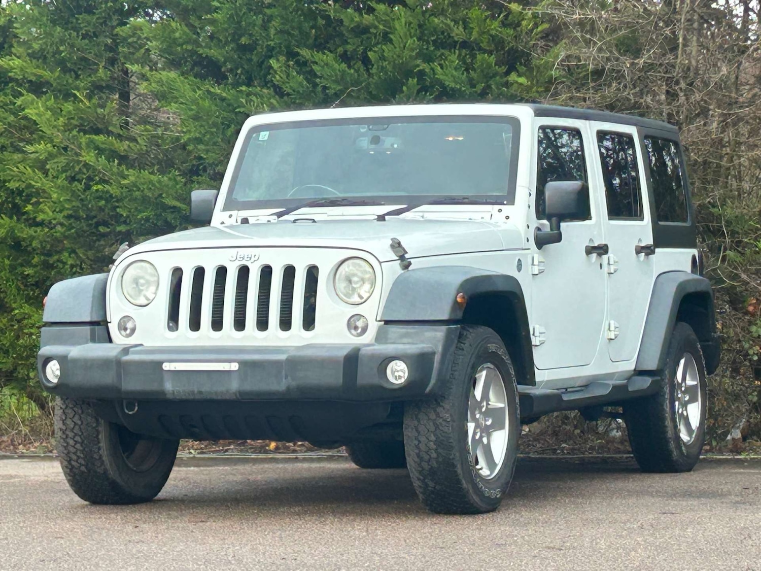 Used Jeep Wrangler 2015 for sale - 77168104: Photo 4