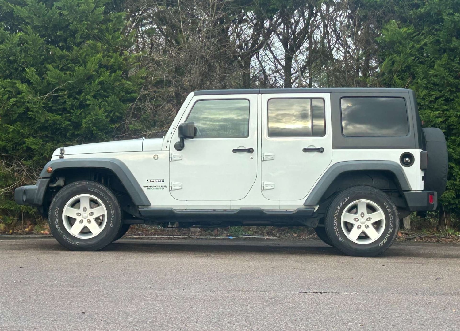 Used Jeep Wrangler 2015 for sale - 77168104: Photo 7