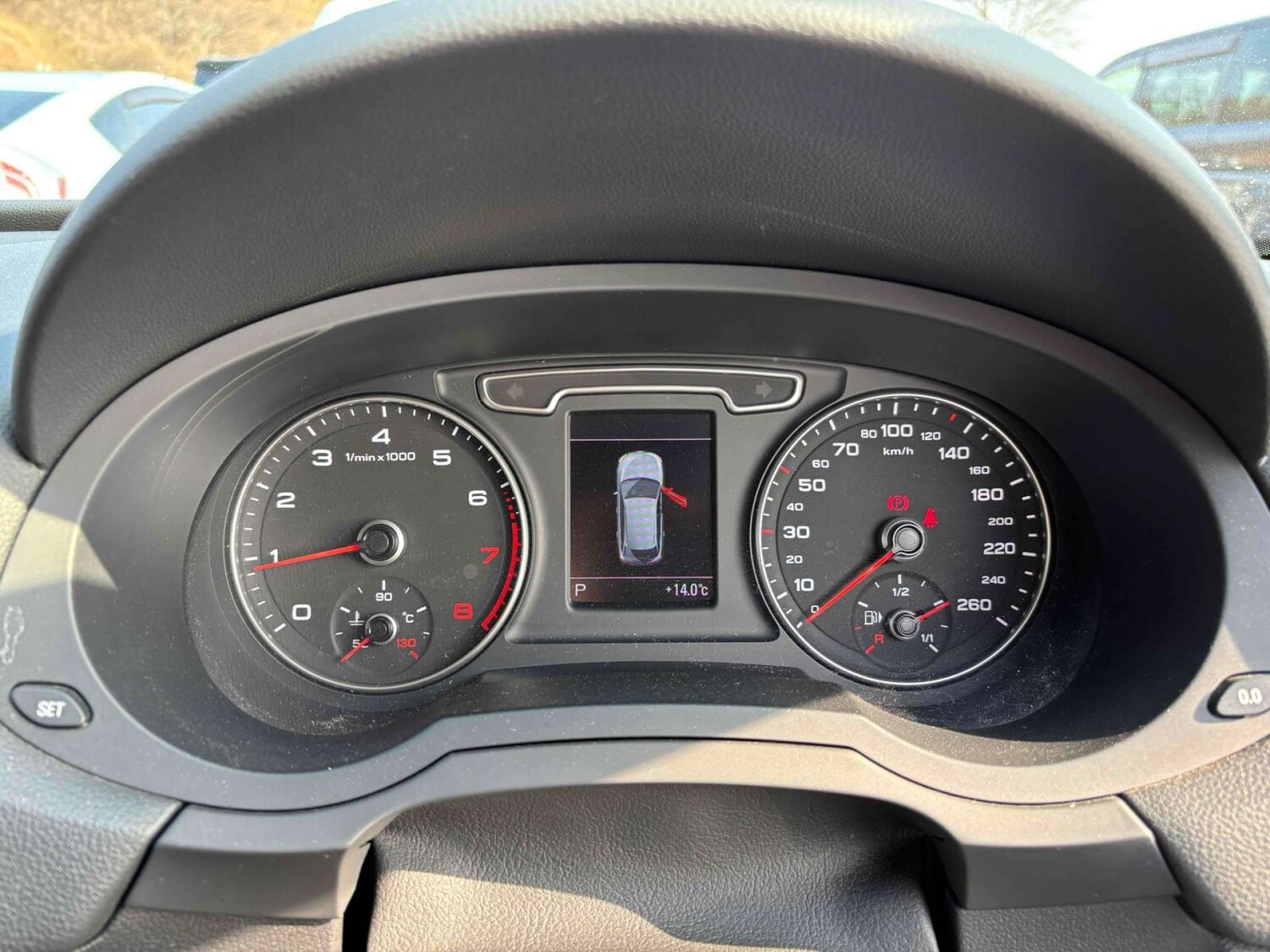 Used Audi Q3 2014 for sale - 77989904: Photo 16