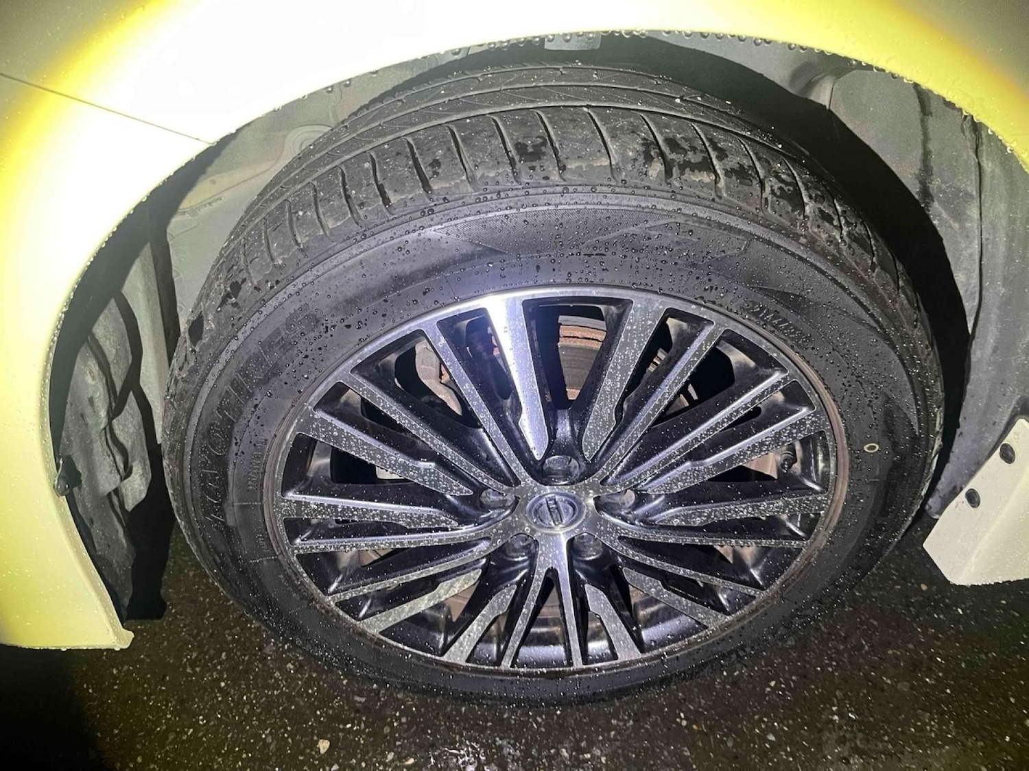 Used Nissan Elgrand 2014 for sale - 77355538: Photo 19