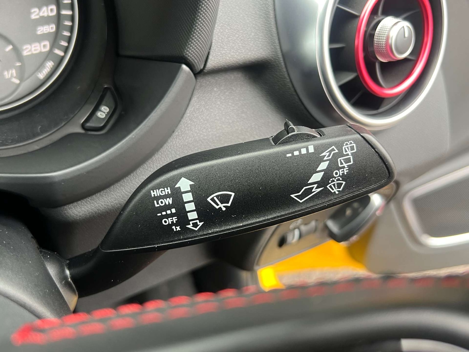 Used Audi S1 2015 for sale - 77523231: Photo 33