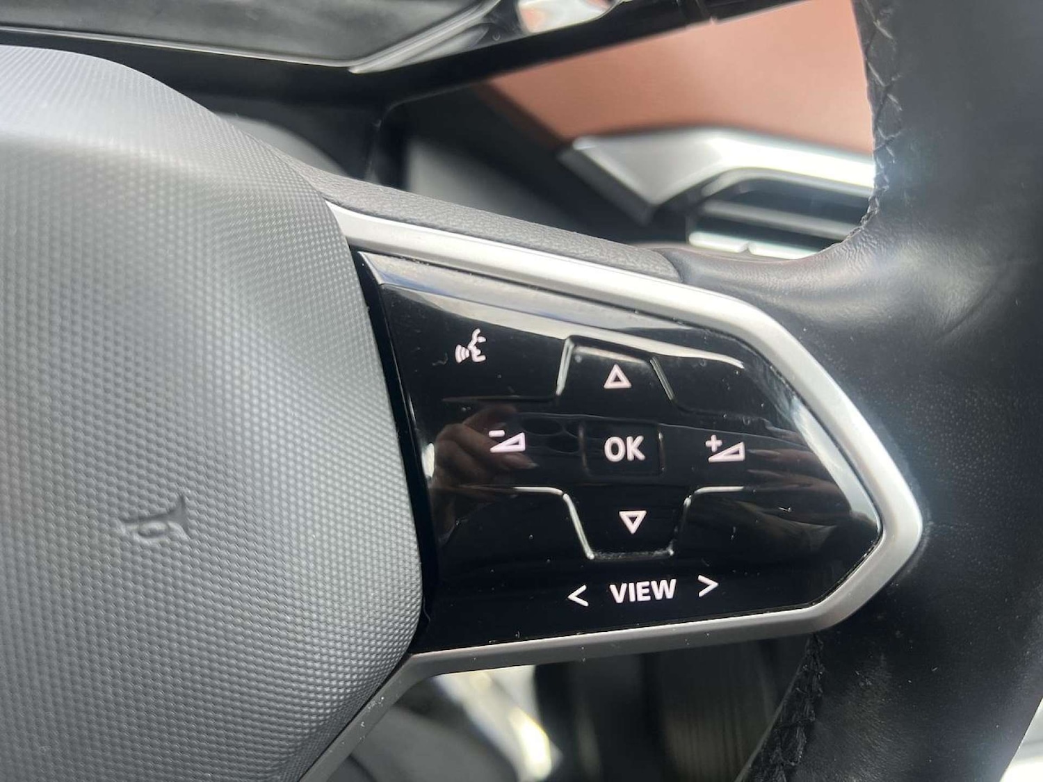 Used Volkswagen ID.4 2022 for sale - 76776885: Photo 25