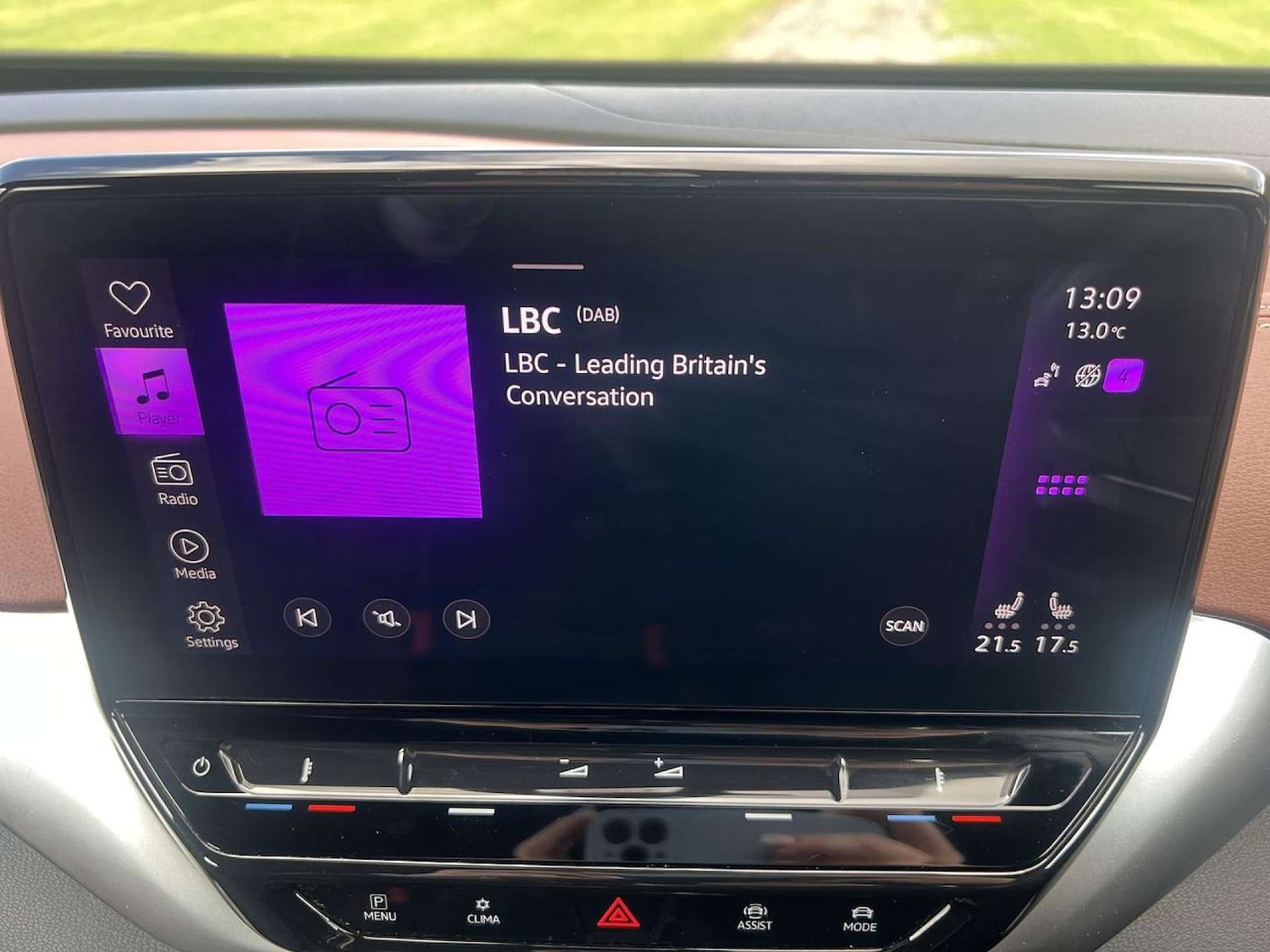 Used Volkswagen ID.4 2022 for sale - 76776885: Photo 40