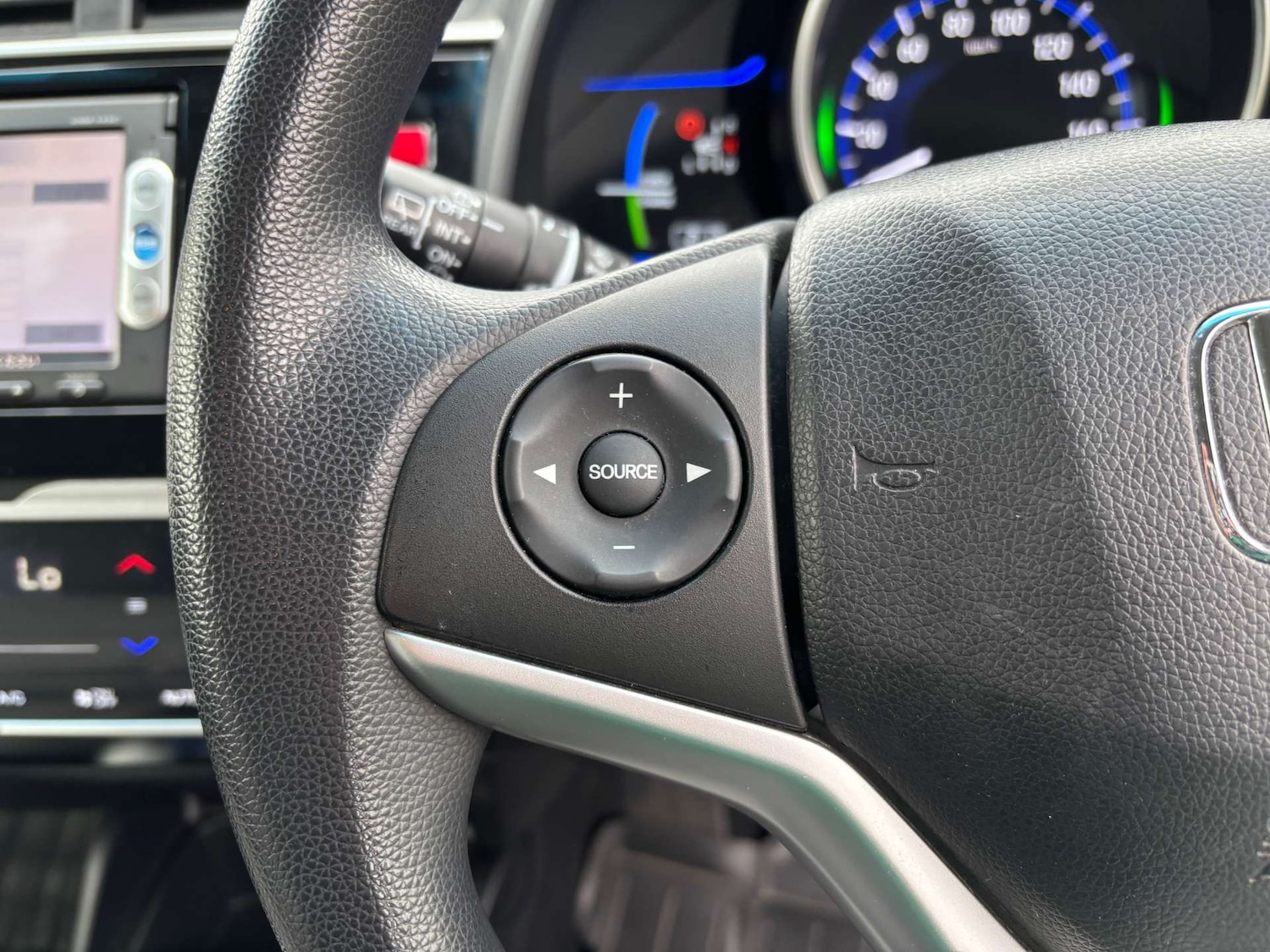 Used Honda Jazz 2013 for sale - 76980043: Photo 30