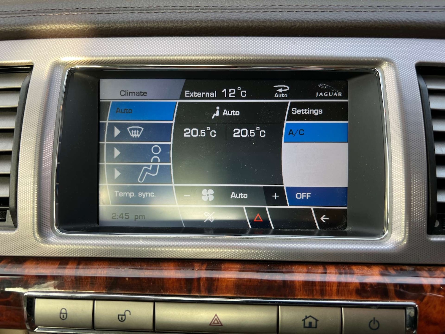 Used Jaguar XF 2008 for sale - 76776883: Photo 40