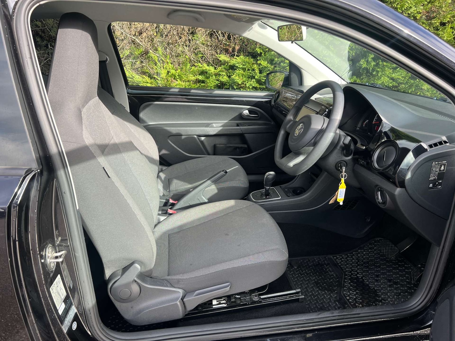 Used Volkswagen up! 2026 for sale - 77639555: Photo 17