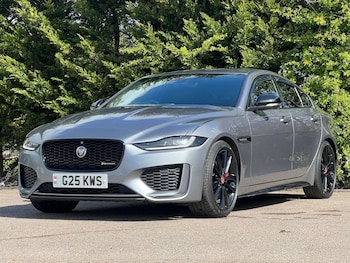 Used Jaguar XE 2021 for sale - 78222846: Photo