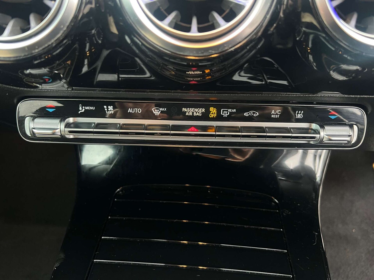 Used Mercedes-Benz A-Class 2021 for sale - 76776993: Photo 37