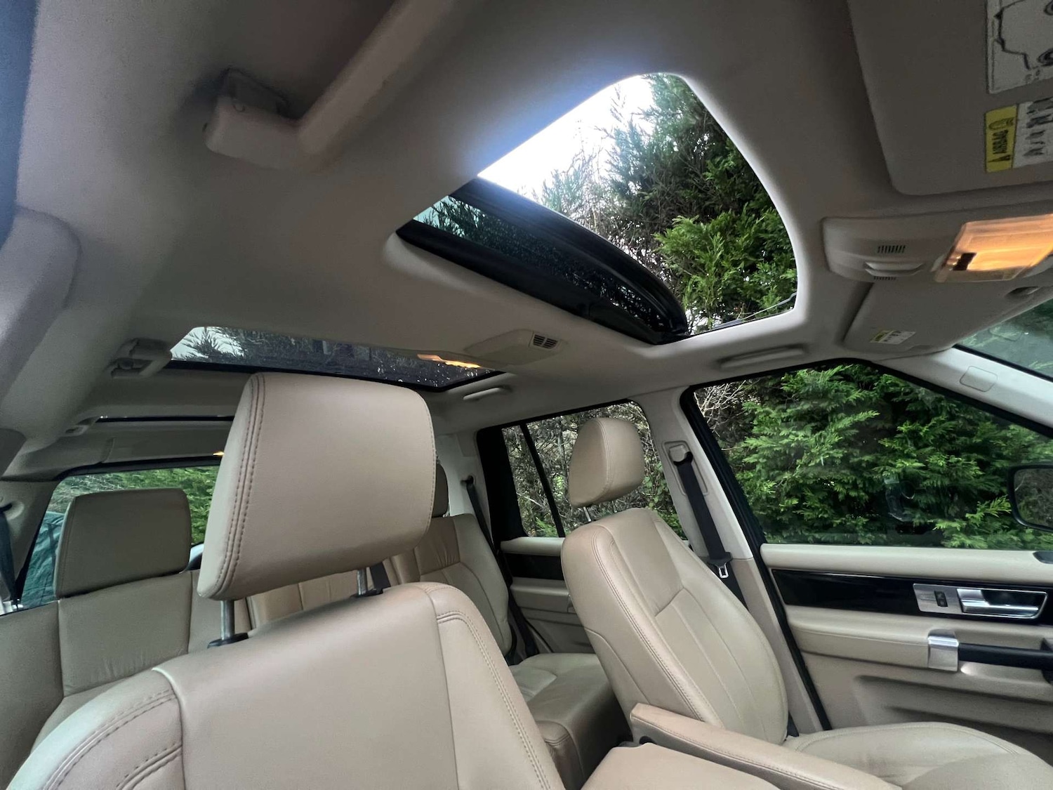 Used Land Rover Discovery 2012 for sale - 76776946: Photo 19