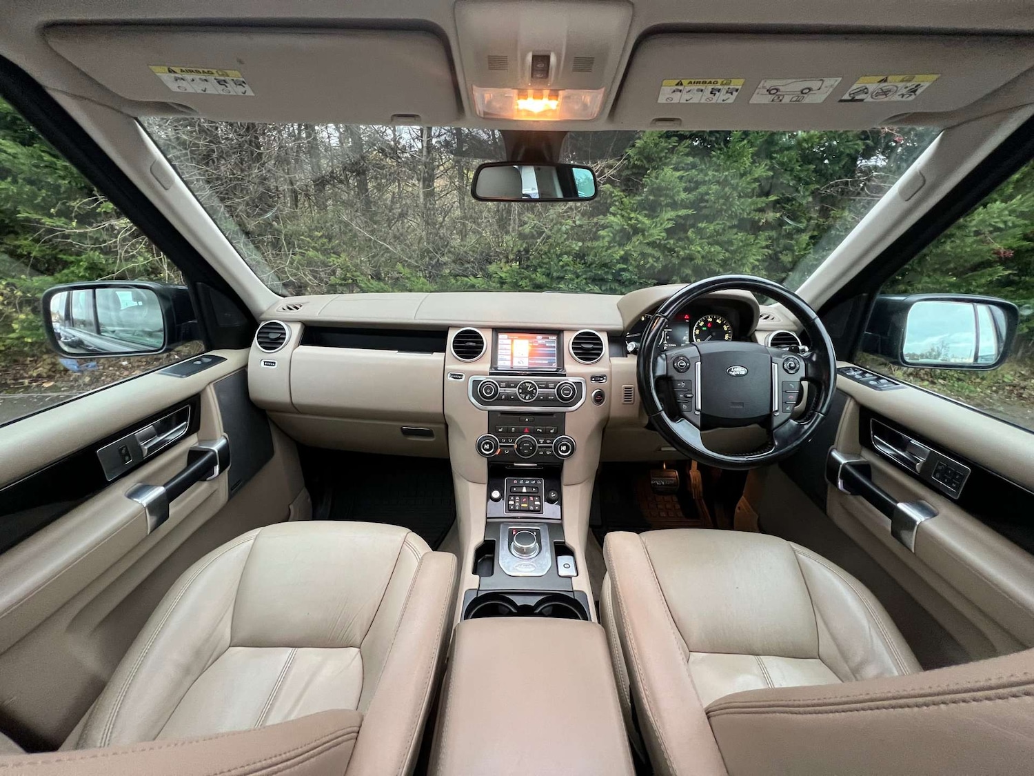 Used Land Rover Discovery 2012 for sale - 76776946: Photo 2