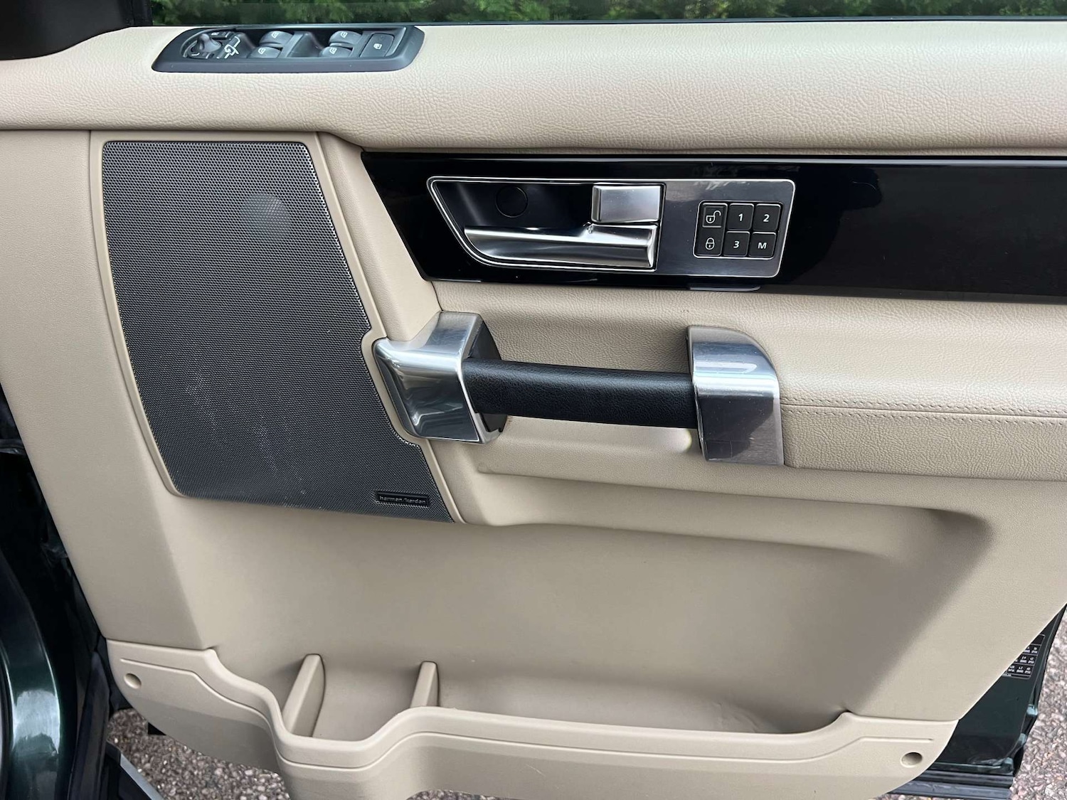 Used Land Rover Discovery 2012 for sale - 76776946: Photo 20