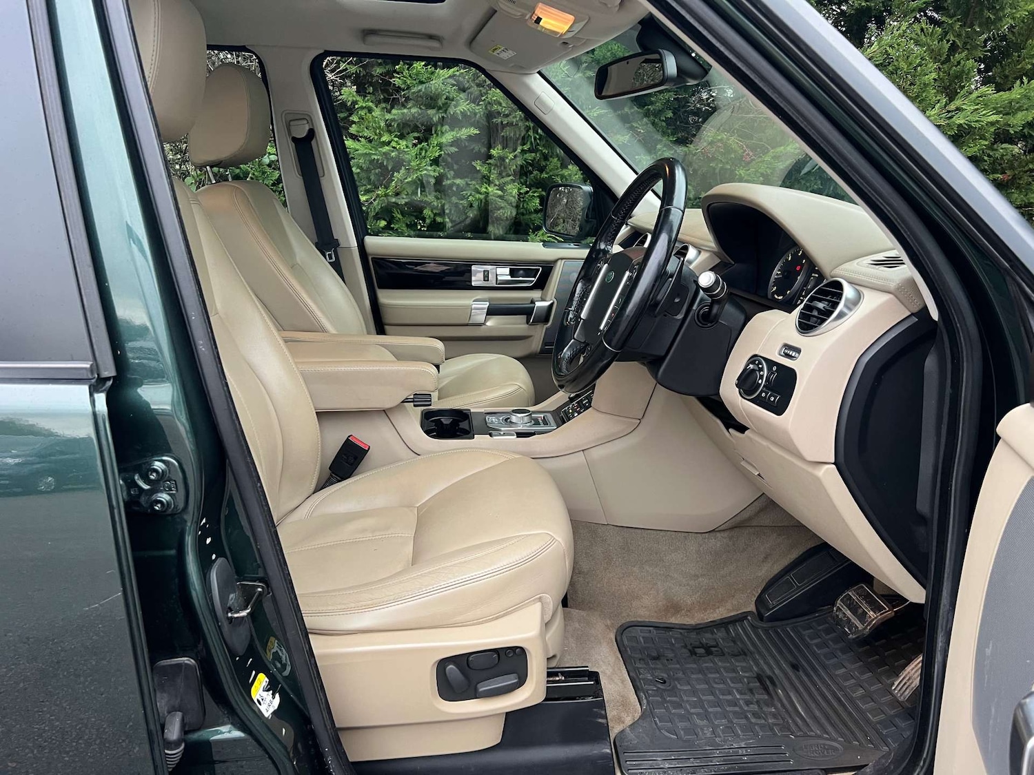 Used Land Rover Discovery 2012 for sale - 76776946: Photo 25