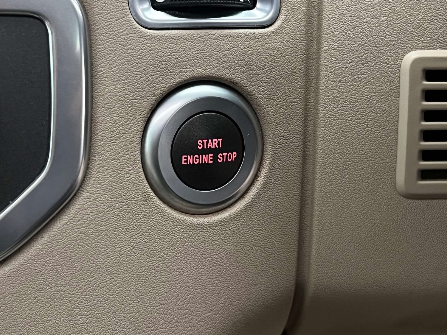 Used Land Rover Discovery 2012 for sale - 76776946: Photo 33