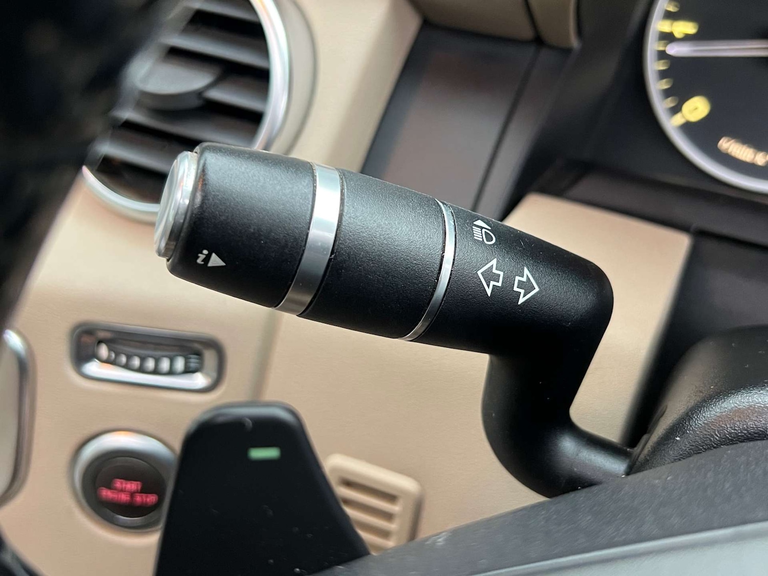 Used Land Rover Discovery 2012 for sale - 76776946: Photo 37