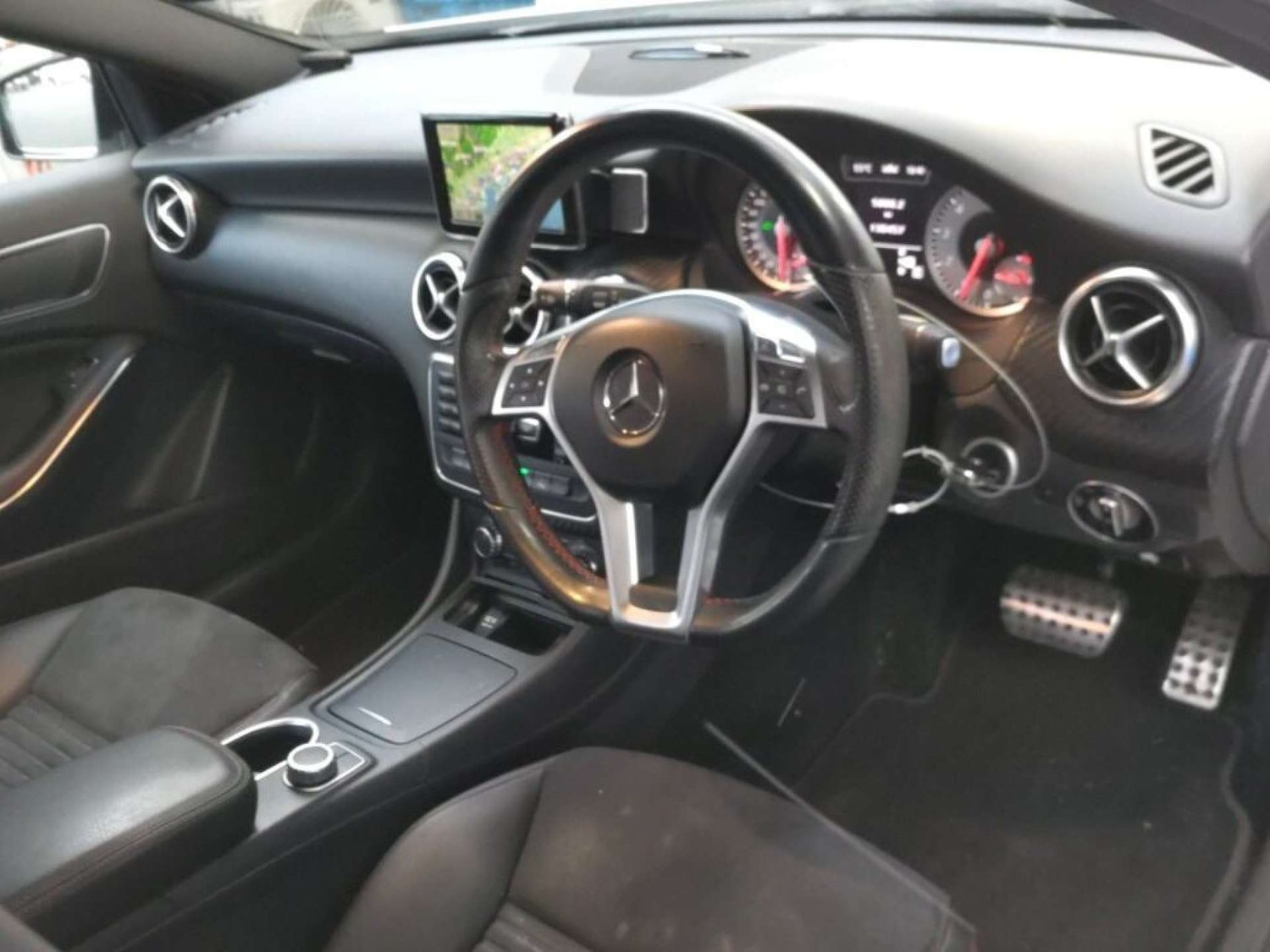 Used Mercedes-Benz A-Class 2013 for sale - 78167923: Photo 14