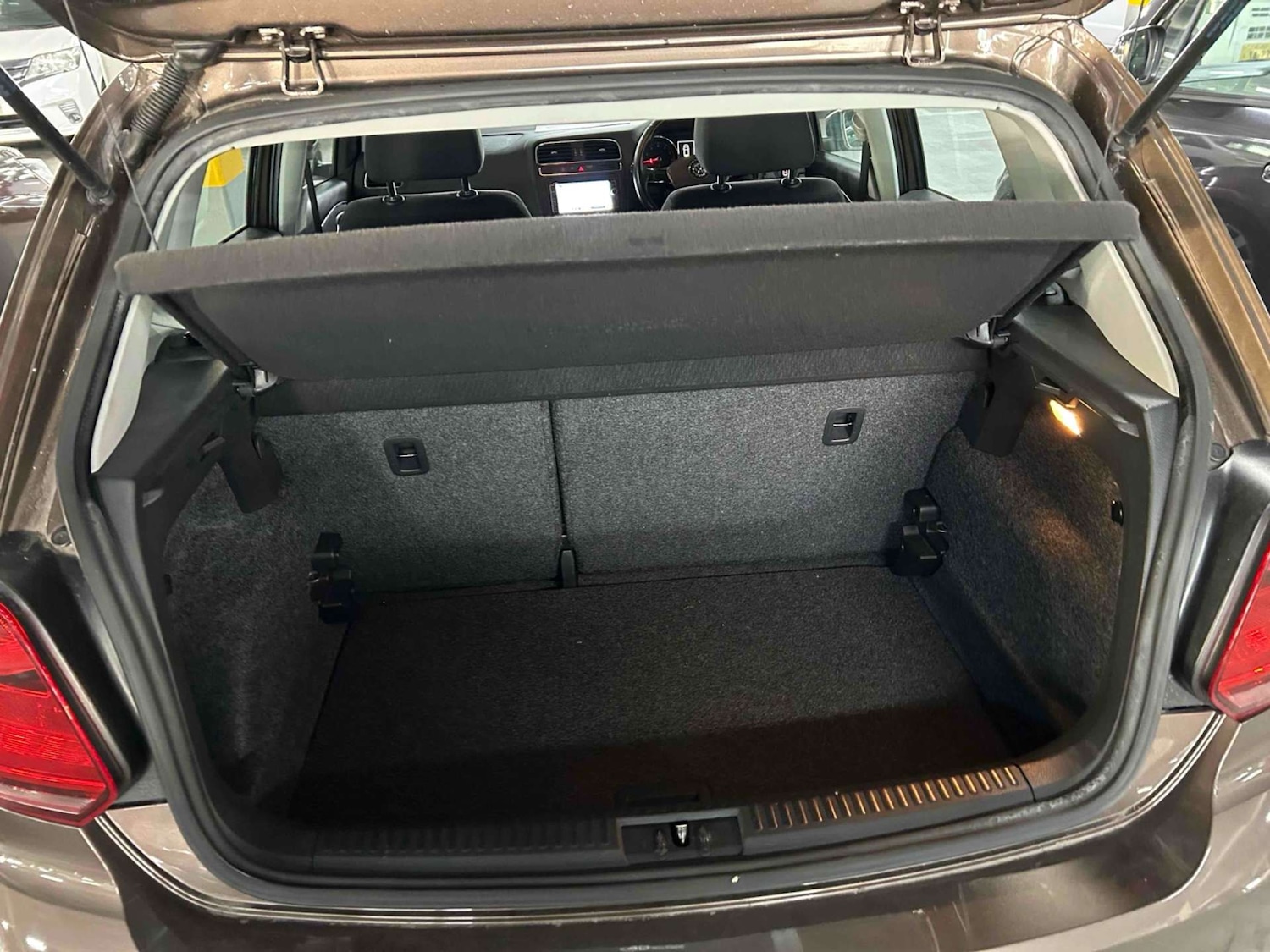 Used Volkswagen Polo 2016 for sale - 77339220: Photo 12