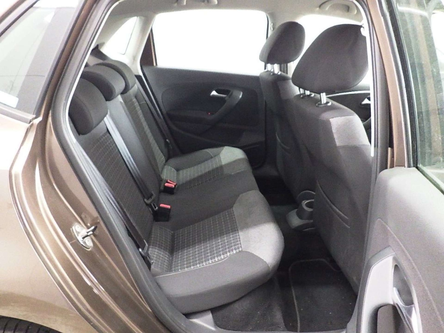 Used Volkswagen Polo 2016 for sale - 77339220: Photo 18