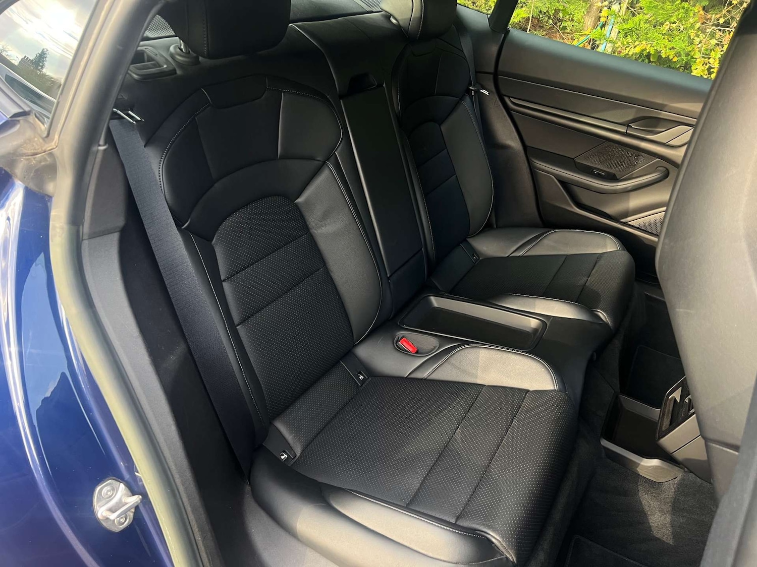 Used Porsche Taycan 2022 for sale - 76776837: Photo 21