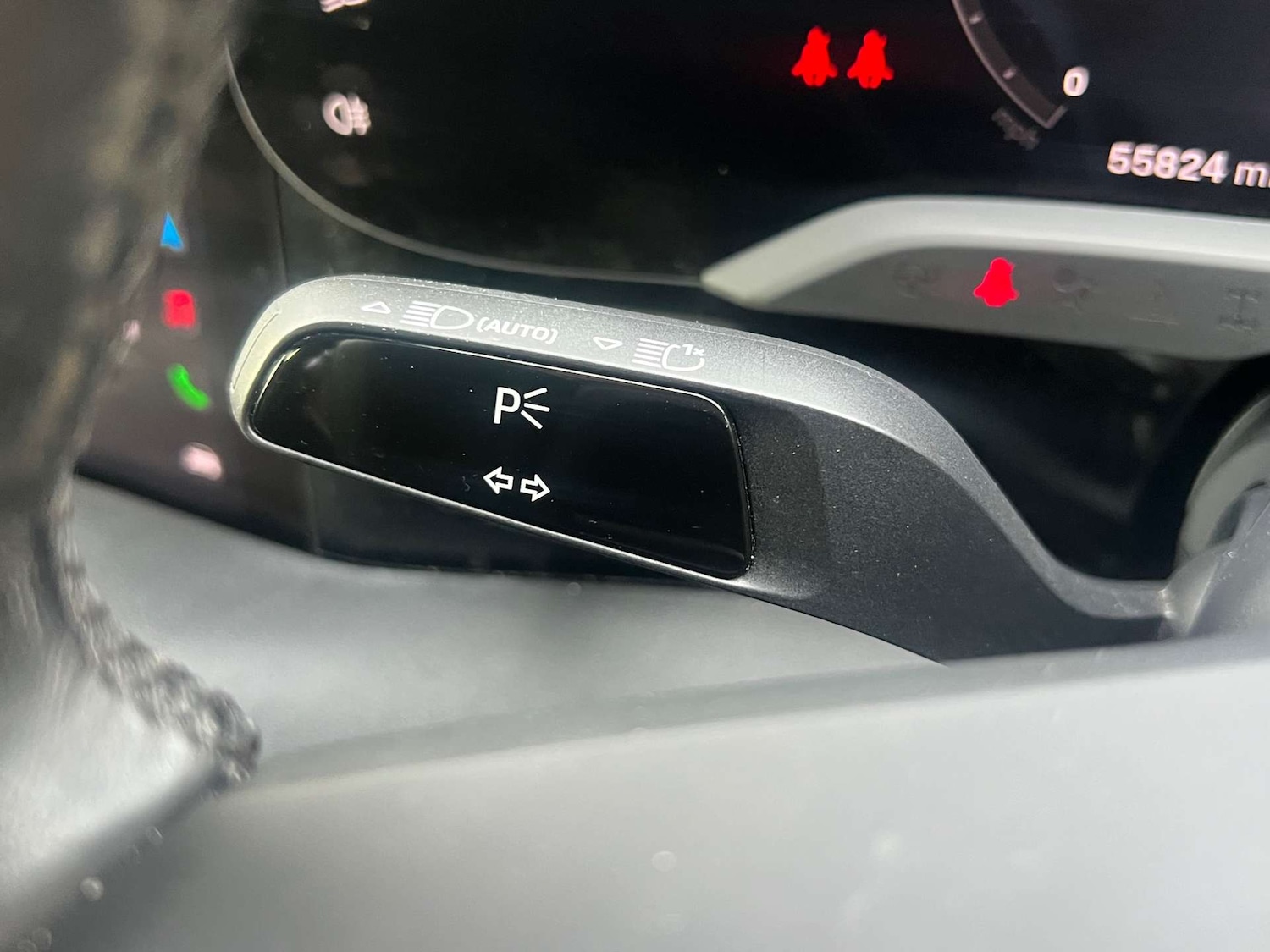 Used Porsche Taycan 2022 for sale - 76776837: Photo 29