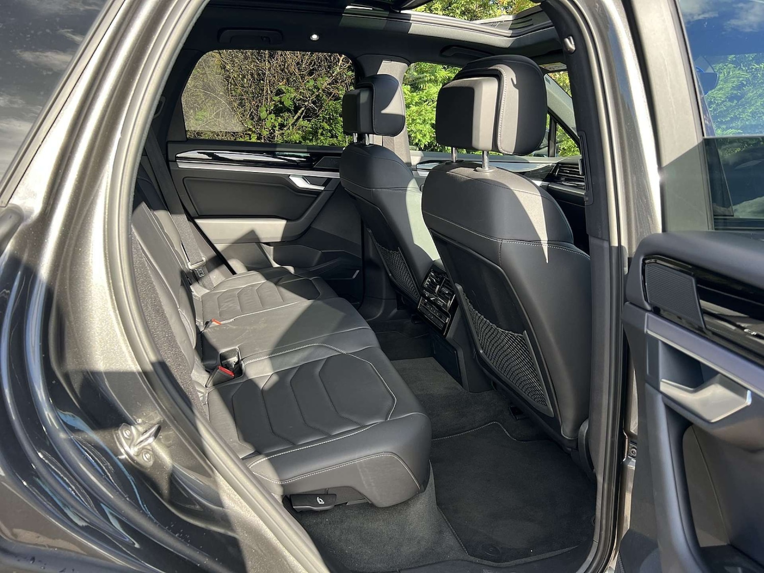 Used Volkswagen Touareg 2021 for sale - 76776899: Photo 25