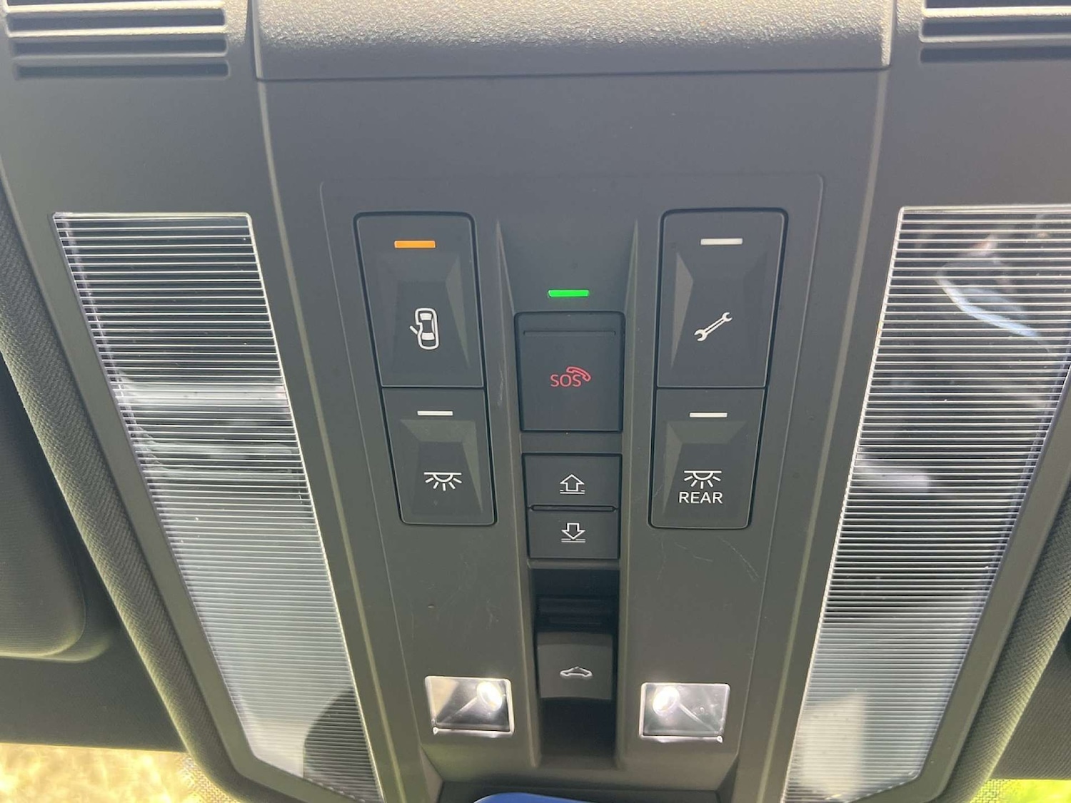 Used Volkswagen Touareg 2021 for sale - 76776899: Photo 60