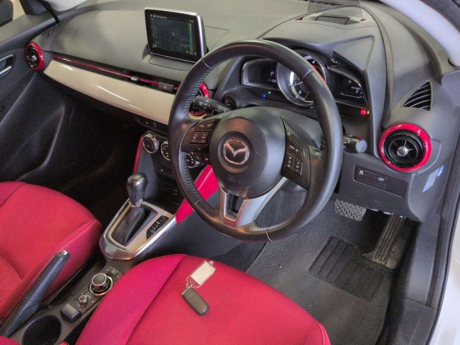 Used Mazda Demio 2015 for sale - 78161915: Photo 11