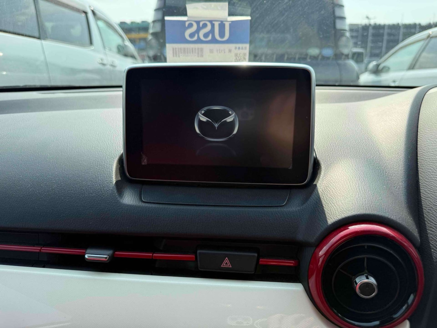 Used Mazda Demio 2015 for sale - 78161915: Photo 17