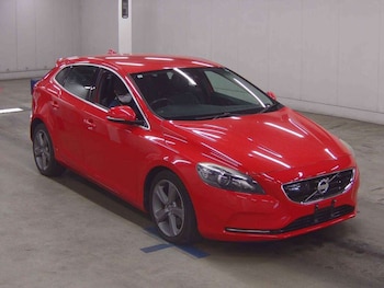 Used Volvo V40 2015 for sale - 78596058: Photo