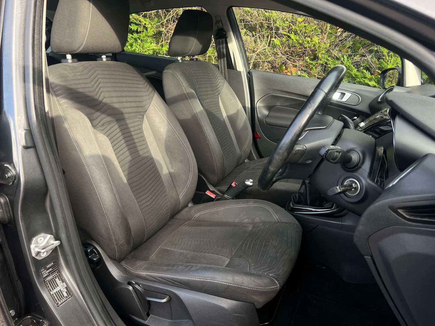 Used Ford Fiesta 2015 for sale - 76907748: Photo 21