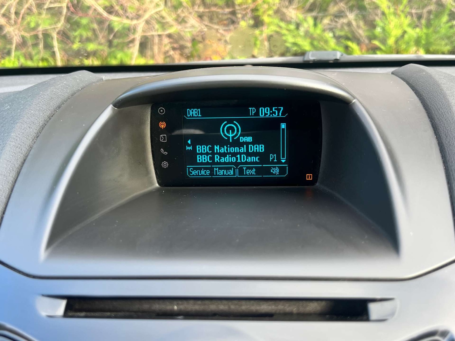 Used Ford Fiesta 2015 for sale - 76907748: Photo 34