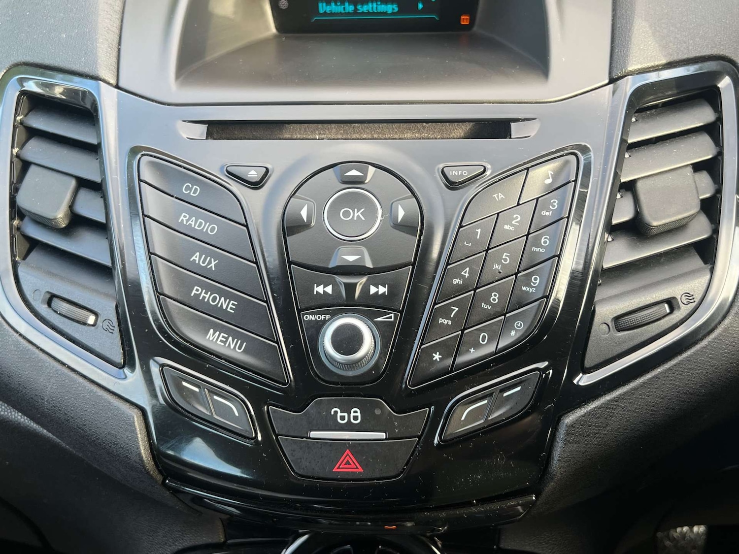 Used Ford Fiesta 2015 for sale - 76907748: Photo 35