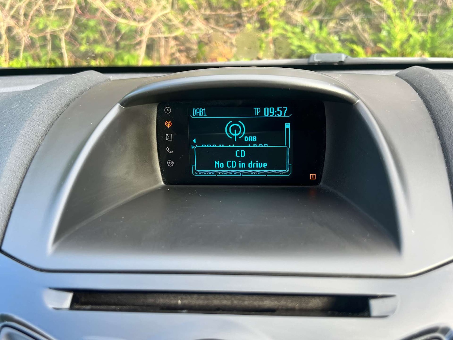 Used Ford Fiesta 2015 for sale - 76907748: Photo 42