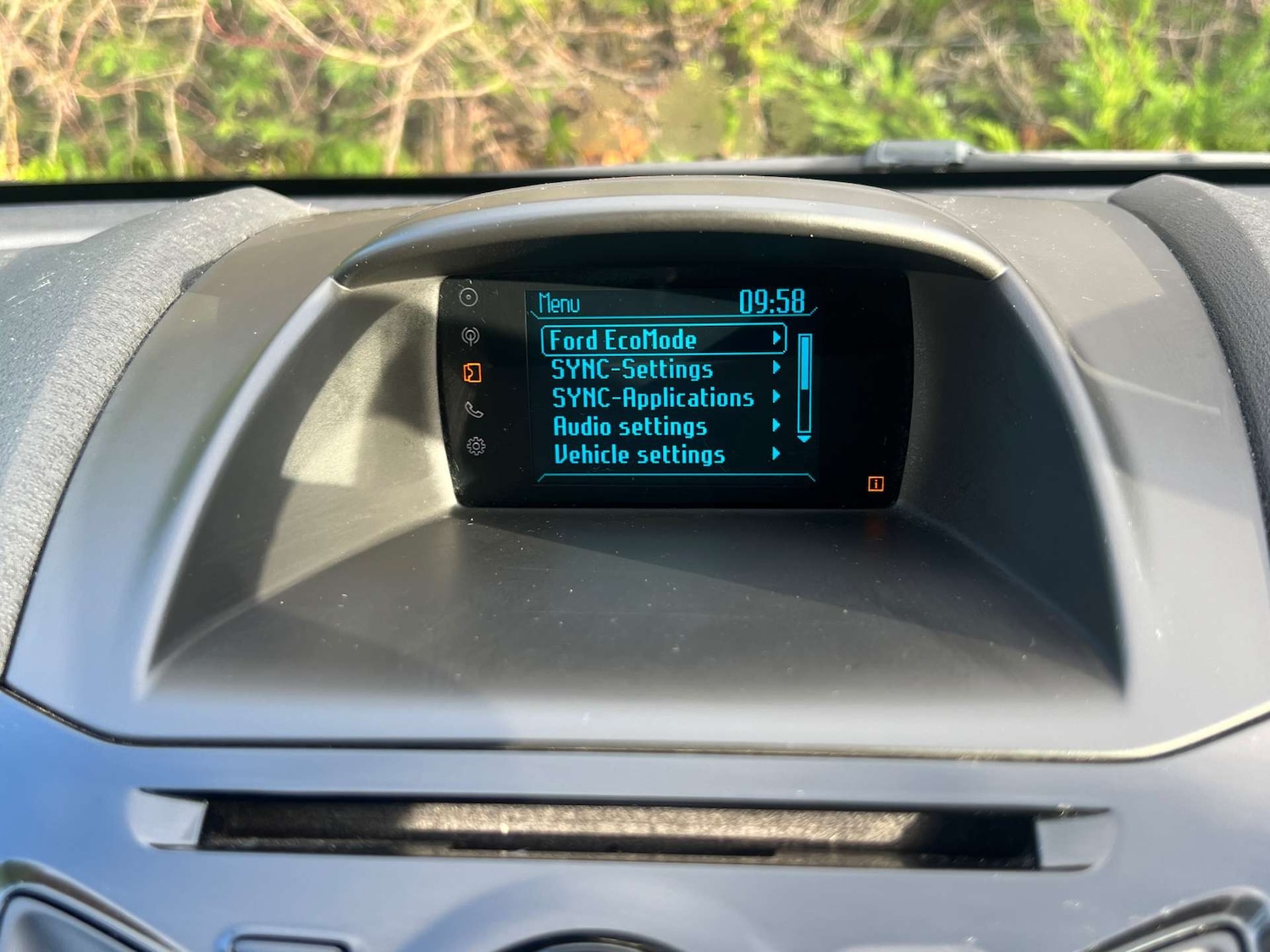 Used Ford Fiesta 2015 for sale - 76907748: Photo 45