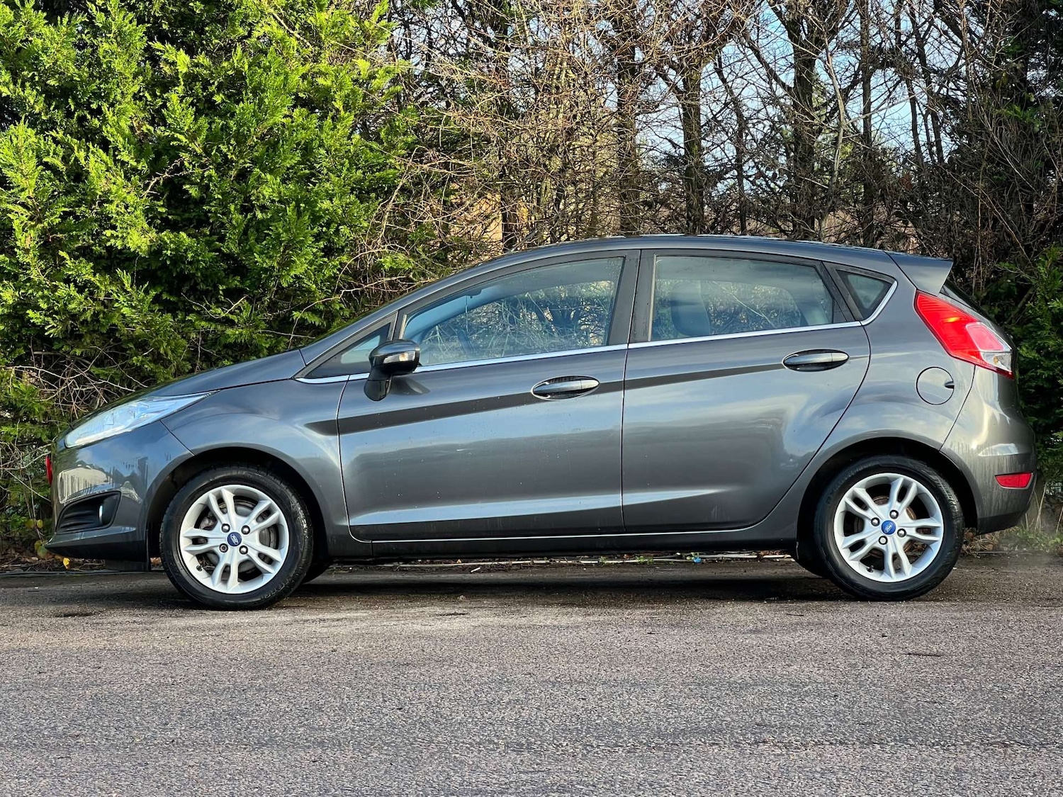 Used Ford Fiesta 2015 for sale - 76907748: Photo 7