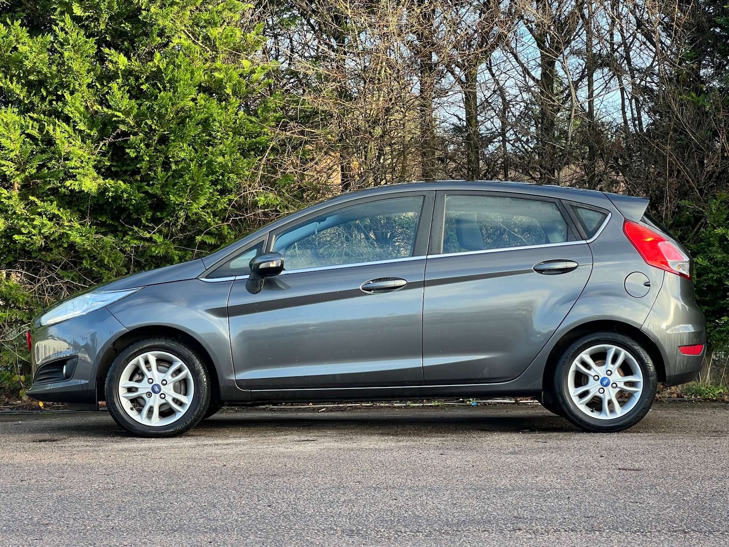 Used Ford Fiesta 2015 for sale - 76907748: Photo 9