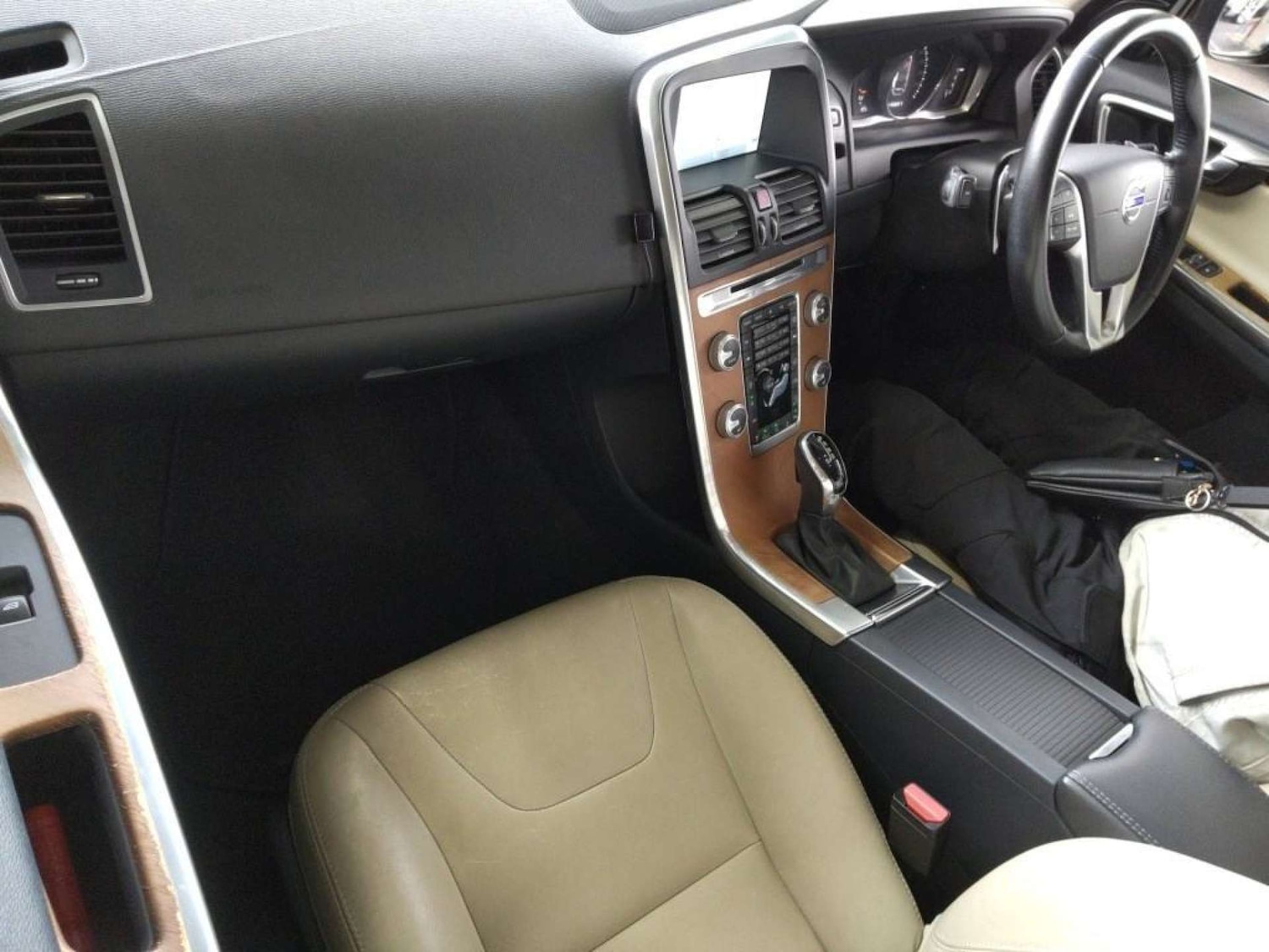 Used Volvo XC60 2016 for sale - 77762347: Photo 12