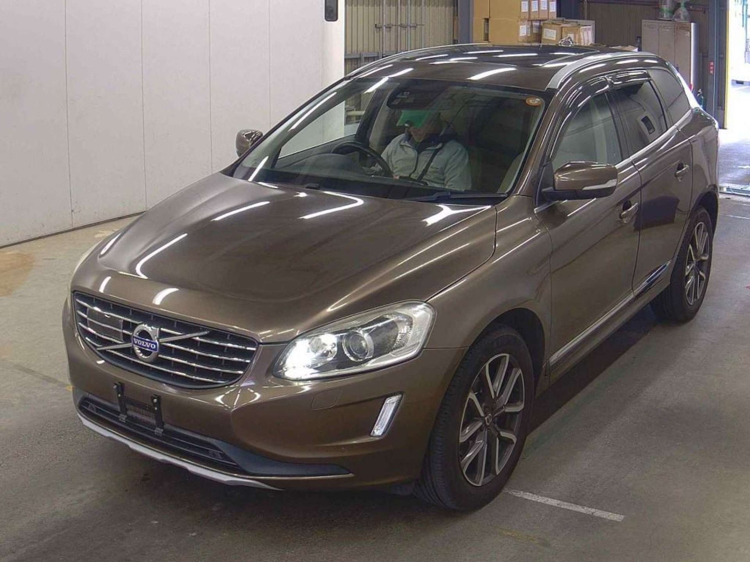 Used Volvo XC60 2016 for sale - 77762347: Photo 4