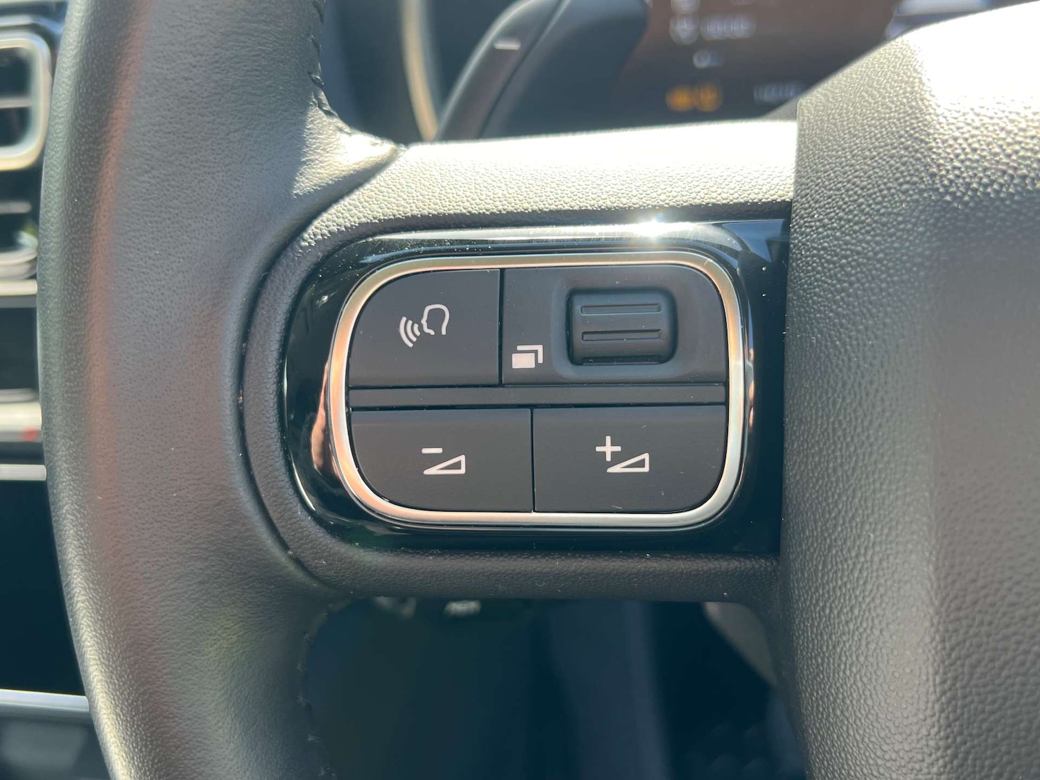 Used Citroen C5 Aircross 2023 for sale - 76776995: Photo 28