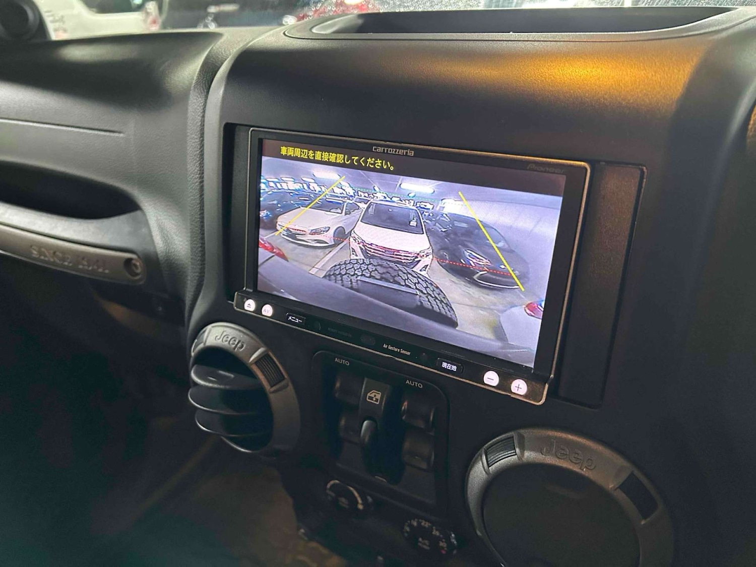 Used Chrysler Wrangler 2014 for sale - 77990001: Photo 16